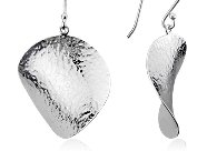 DANGLING EARRINGS